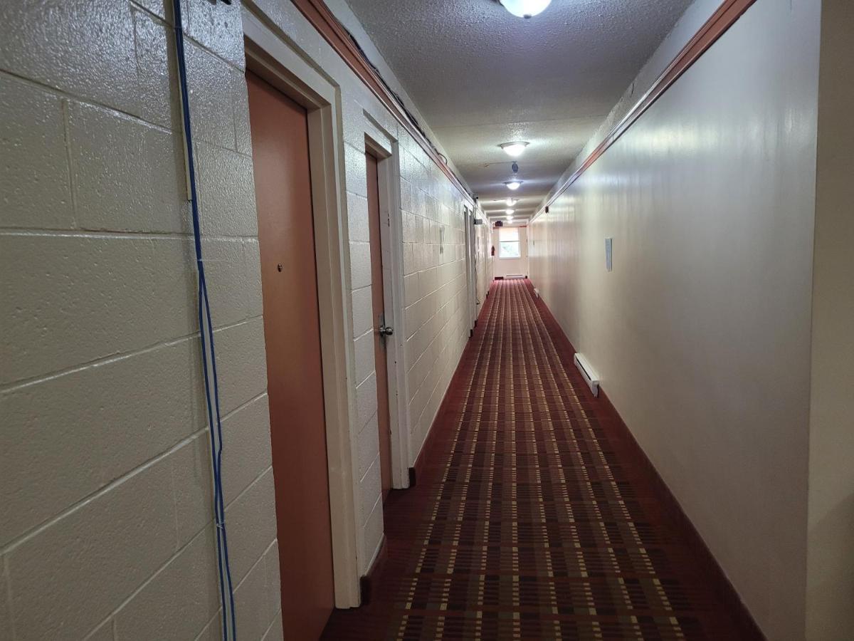 פארי סאונד Midtown Hotel מראה חיצוני תמונה