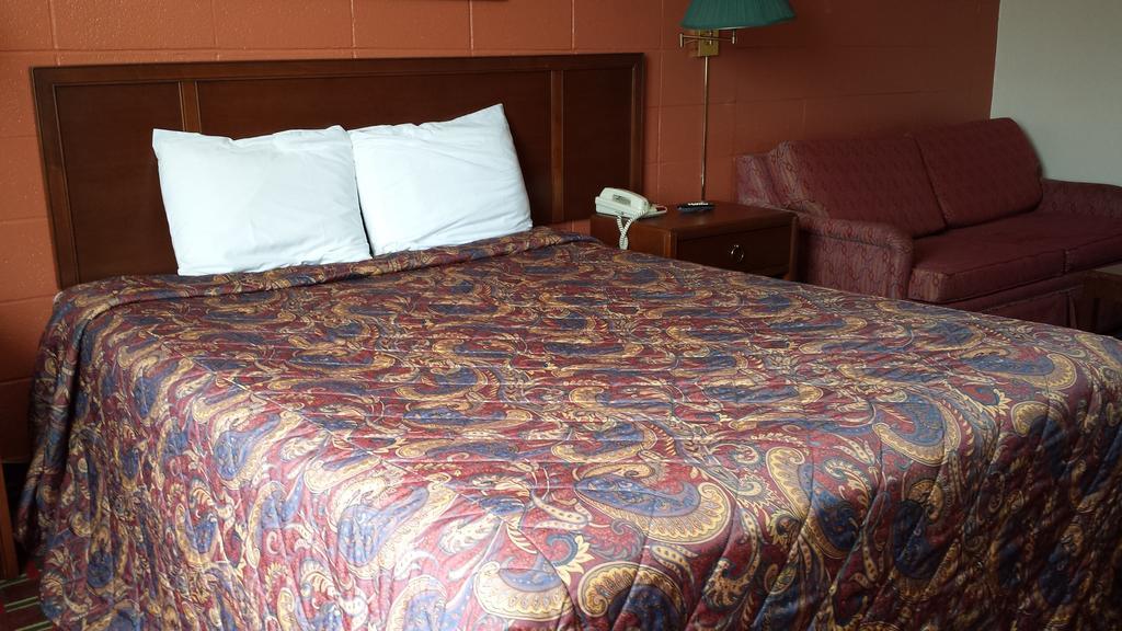 פארי סאונד Midtown Hotel מראה חיצוני תמונה