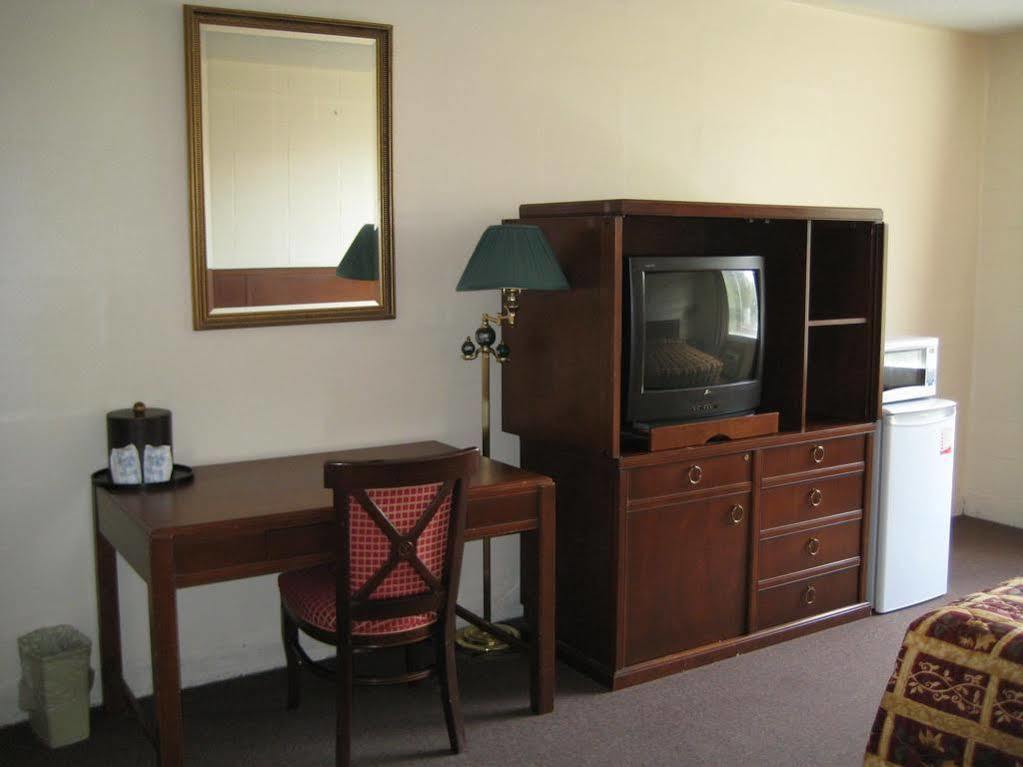 פארי סאונד Midtown Hotel מראה חיצוני תמונה